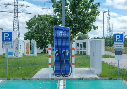 bi-directional ev charging comparison