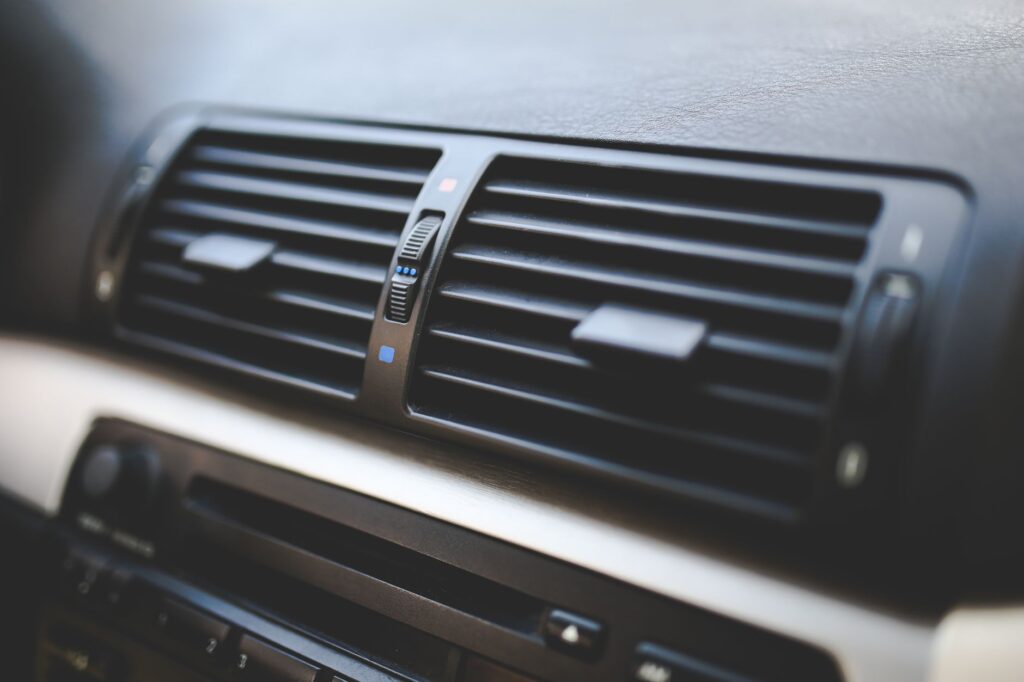 why is my car ac not blowing cold air